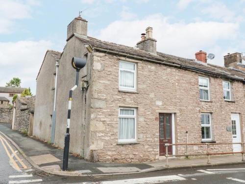Kirkby Stephen House | Corner Cottage