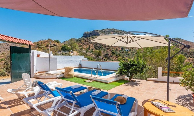 Comares Villa | Cortijo Bonacho Comares by Ruralidays