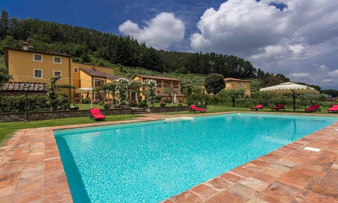 Badia Cantignano Villa | Coselli's luxury Villas