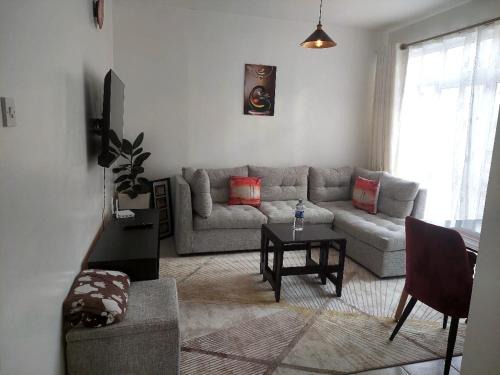 Riruta Apartment | Cosy 1 Bedroom with 2 TVs