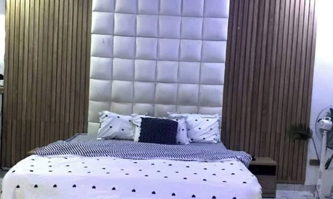 Lagos House | Cosy 1BDR Apartment with balcony& WiFi 24/7 Lekki.
