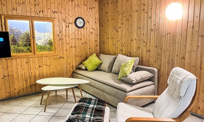 Grosssoelk Apartment | Cosy apartment for 2 people with WIFI, hot tub, TV and parking