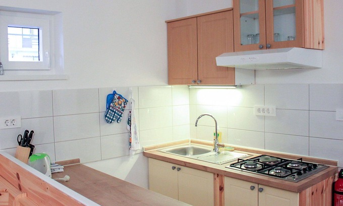 Bohinjska Bistrica Apartment | Cosy apartment for 4 people with WIFI, TV, balcony, pets allowed, panoramic view and parking