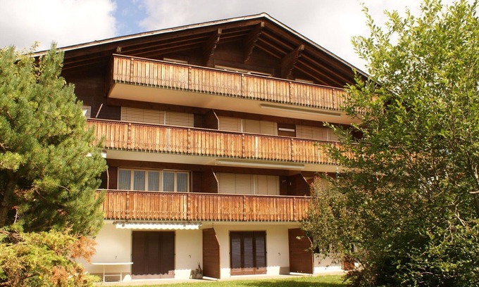 Zweisimmen Apartment | Cosy apartment for 6 people with WIFI, TV and balcony