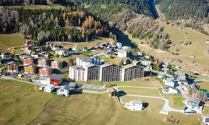 Acletta Apartment | Cosy apartment for 6 guests with WIFI, pool, TV, balcony and panoramic view