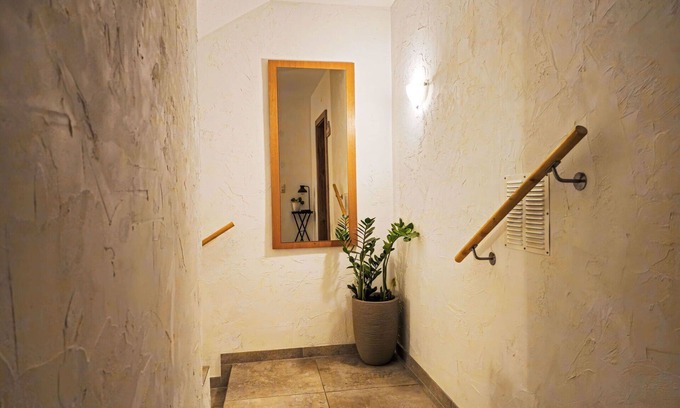 Kappl Apartment | Cosy apartment for 6 guests with WIFI, TV, terrace and pets allowed