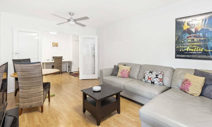 Hawthorn Apartment | Cosy Hawthorn Escape - New Listing