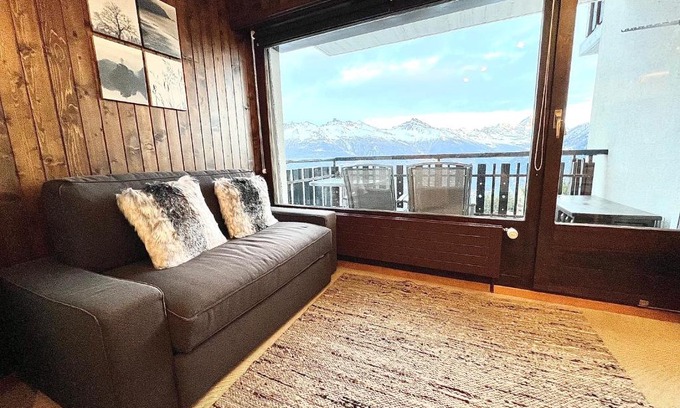 Vex Apartment | Cosy Studio for 5 near ski lift, Les Gentianes