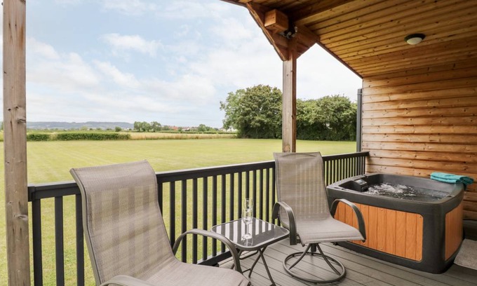 Bretforton Cottage | Cotswold Lodge