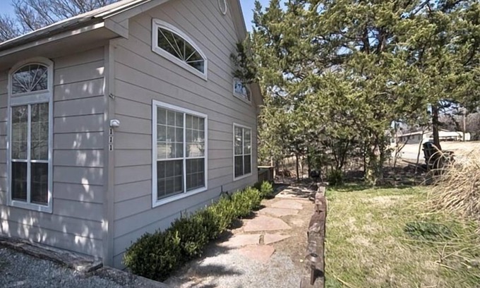 Pottsboro Cottage | Cottage, 1 mile to Highport Marina which offers a daily fee boat ramp.