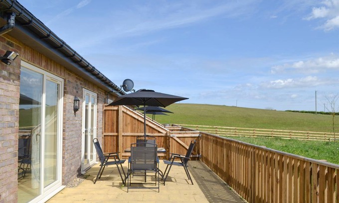 Peterlee Cottage | Cottage ∙ 2 bedrooms ∙ 4 guests