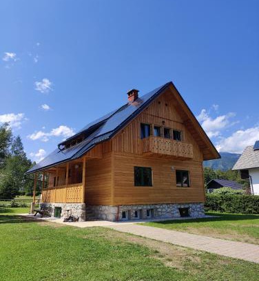 Ribcev Laz Ski Chalet | Cottage Suha