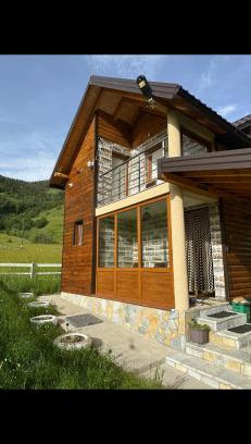 Montenegro House | Cottage Wrong turn