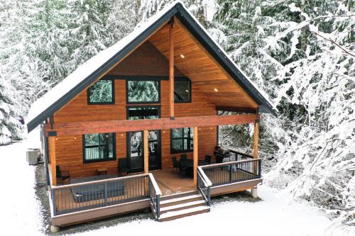 Glacier House | Cottonwood Cabin