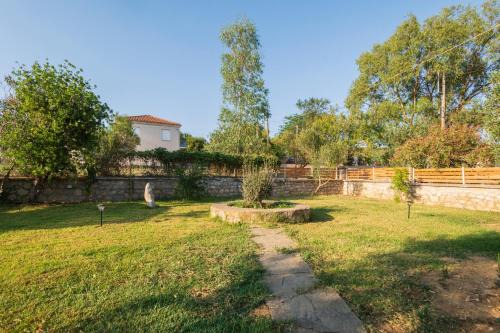 Pylos-Nestoras House | Country House Pidasos