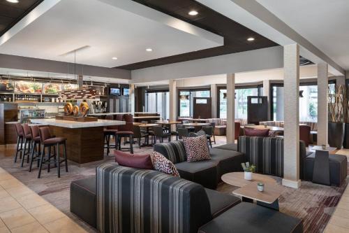 Pleasanton Hotel | Courtyard by Marriott Pleasanton