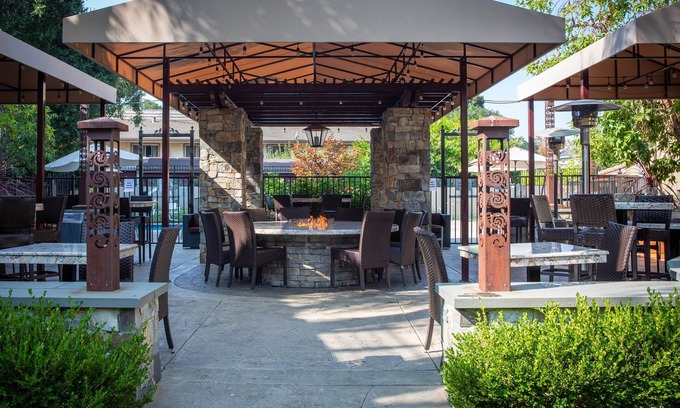 North Los Altos Hotel | Courtyard Palo Alto Los Altos