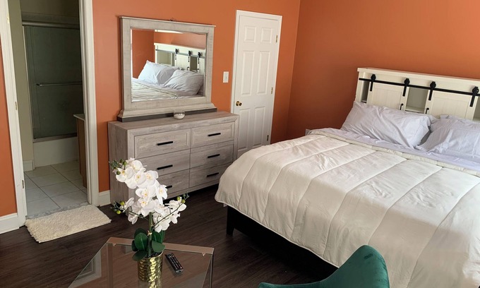 Aspen Hill House | Cozy 1-bedroom house in nice Silver Spring with AC