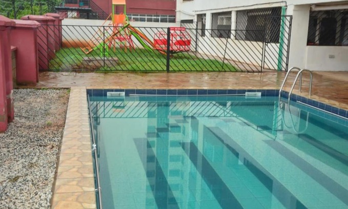 Nairobi Apartment | Cozy 1 BR apt with free Wi-Fi, parking and pool