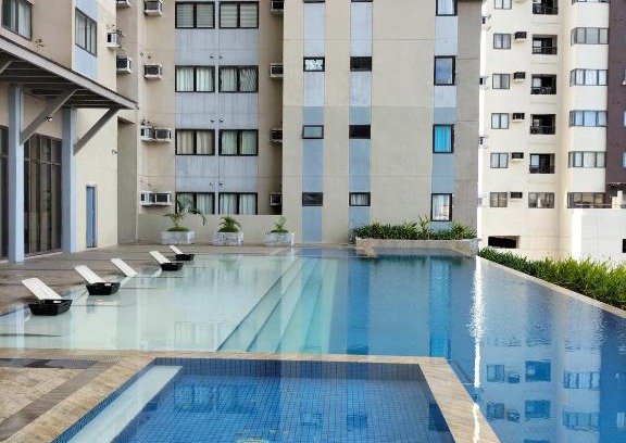 Mabolo Apartment | Cozy 1233 the persimmon studio near sm and ayala