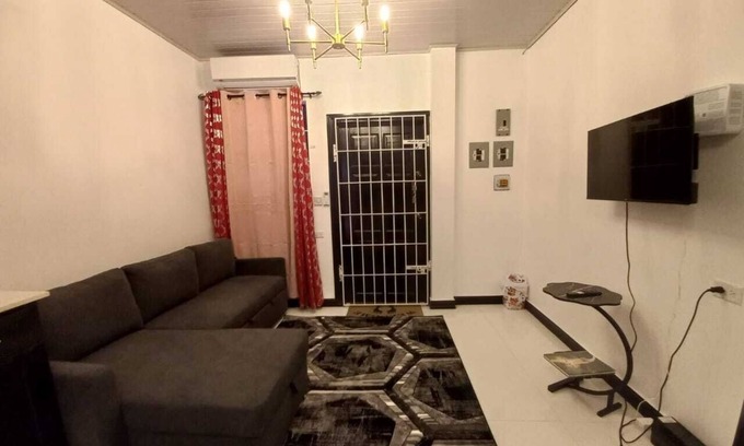 Georgetown Apartment | Cozy 2-bedroom apartment with AC