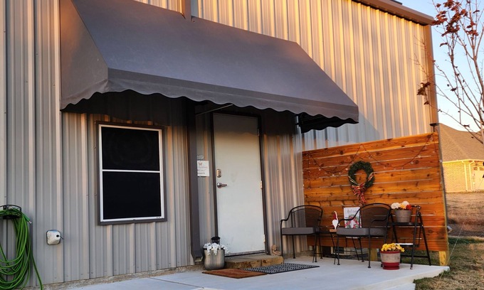 Era House | Cozy Barndo on 2 Acres w/EV Car Charger!