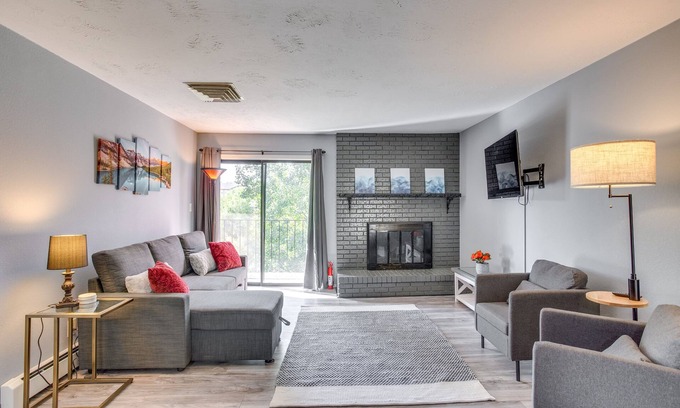 The Ridges Condo | Cozy Colorado Escape - Near Hiking & Skiing!
