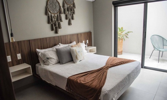 Guadalajara Apartment | Cozy, First Floor Apartment with Patio | 1 BD | Tribu San Martín