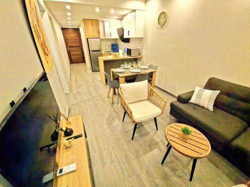 Wolmar Apartment | Cozy & fully equipped 3 bedroom apartment, 3mins walk to Flic-en-Flac Beach