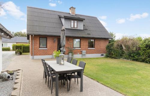 Aalbaek House | Cozy Home In Ålbæk With Wifi