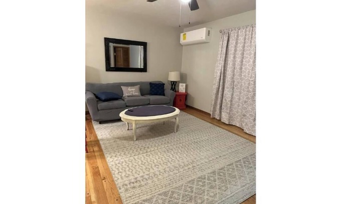 Stillwater House | Cozy in the Country no 11% Stw tax