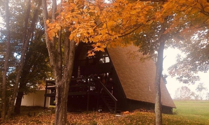 Johnsonville House | Cozy Rustic Cabin In The Hamlet Of Shushan NY. with incredible views