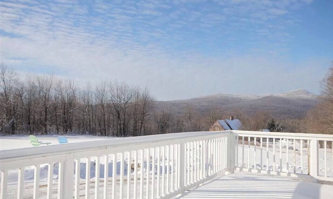 Wilmington House | Cozy, spacious ski home 10 minutes from Mt. Snow!