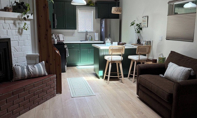Solvang Apartment | Cozy studio with AC and indoor patio with hot tub in charming Solvang