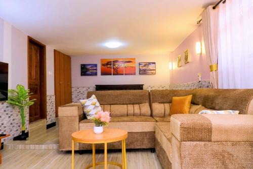 Kampala Apartment | Cozy Studio with Scenic Hill Views in Kampala