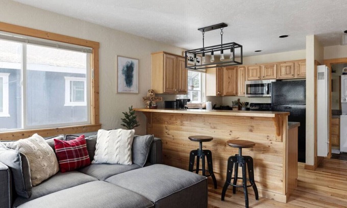 Tahoe Village Apartment | Cozy Tahoe Chalet | Fireplace & Views | Sleeps 4