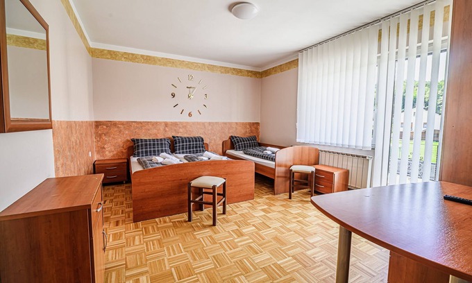 Trnovska House | Cozy Triple Room with Balcony at Siva čaplja