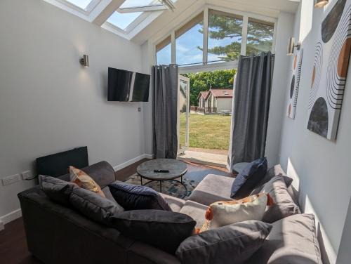 Sidmouth Ski Chalet | Cozy Two Bedroom Chalet in Sidmouth