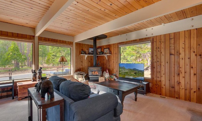 Tahoe City House | Cozy Wood Cabin- Updated- Hot Tub- Fireplace- Backs to Forest