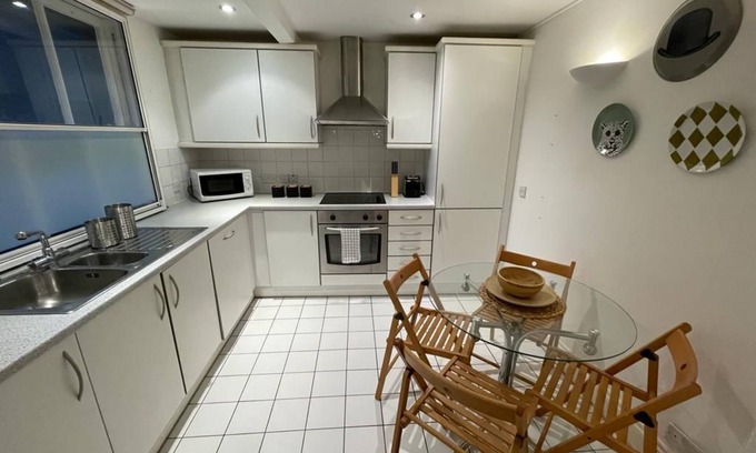 Bishopsgate Apartment | Cozzy 1-bed Apartment in Liverpool St & Shoreditch