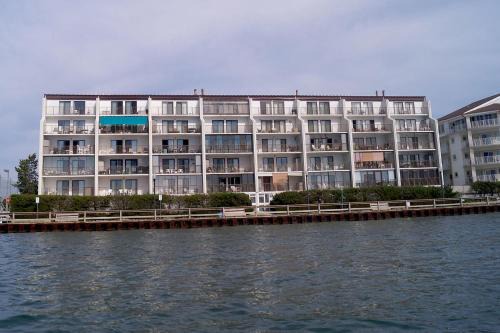 Ocean City Apartment | Crab Cove On The Bay 406