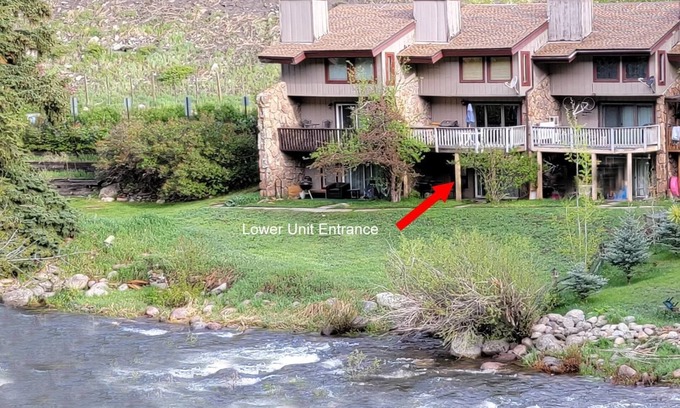 Vail Condo | Creekside Condo, Patio w/Grill, Pet Friendly - On Free Bus Route