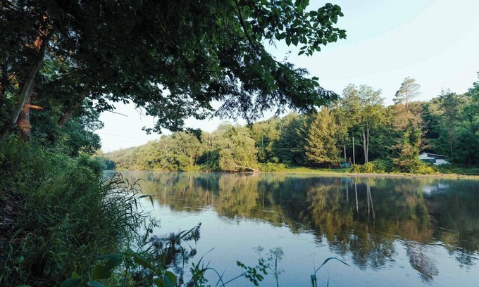 Carlton House | Creekside Cottage at Saegertown