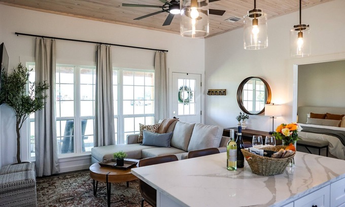 Fredericksburg Cottage | Cross Mountain Cottages 3 | Cozy Porch & Pavilion