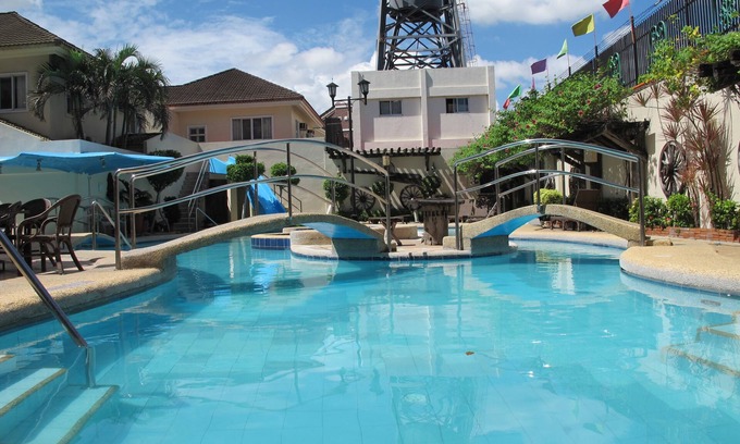 Lapu-Lapu Apartment | Crown Regency Suites & Residences - Mactan