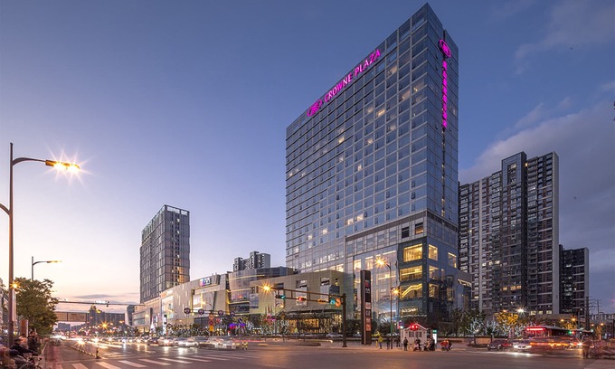Kunshan Hotel | Crowne Plaza Kunshan by IHG