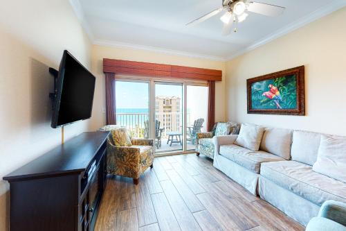 Gulf Shores Apartment | Crystal Tower 705