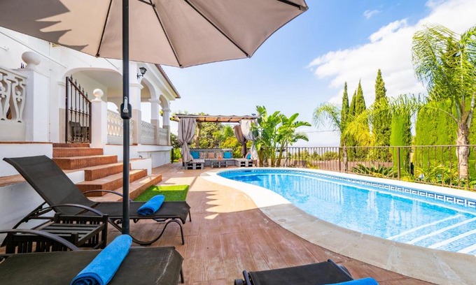 Alhaurin el Grande Villa | Cubo's Villa Esmeralda