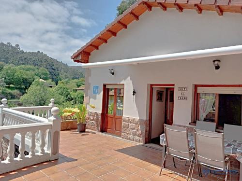 Puertas De Vidiago House | Cuetu el Tornu