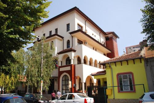Constanta House | Curtea Brancovenească